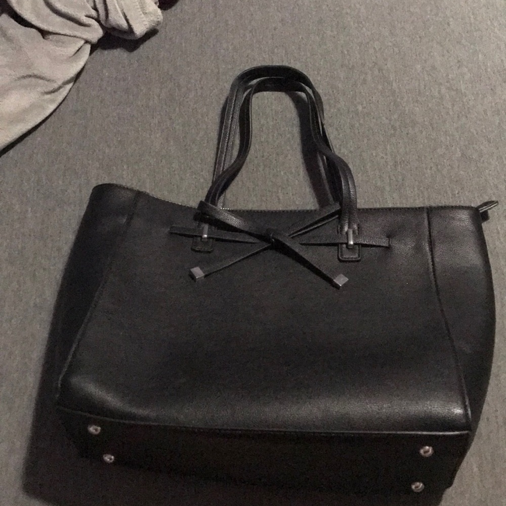Black purse!